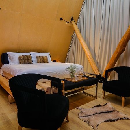 3 Hills Boutique - The Ranch Experience Hotel Trilofos Exterior foto