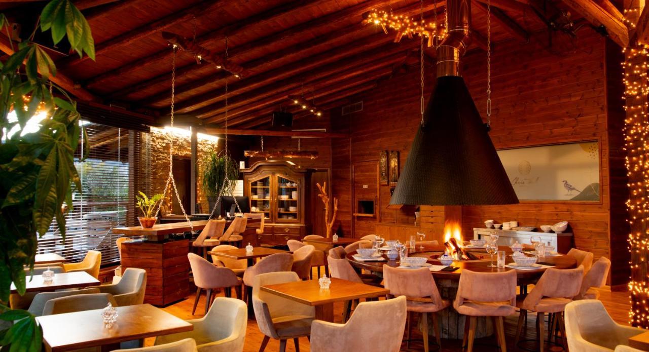 3 Hills Boutique - The Ranch Experience Hotel Trilofos Exterior foto