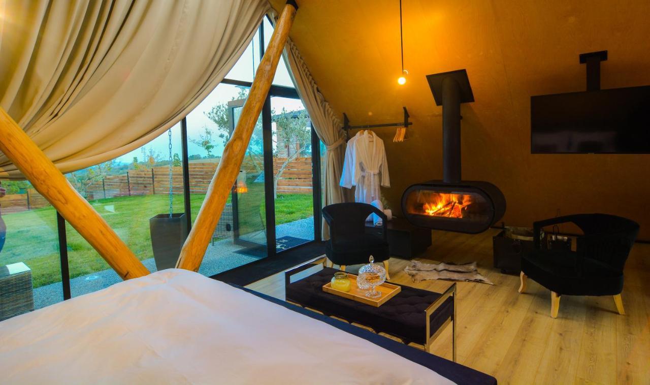 3 Hills Boutique - The Ranch Experience Hotel Trilofos Exterior foto