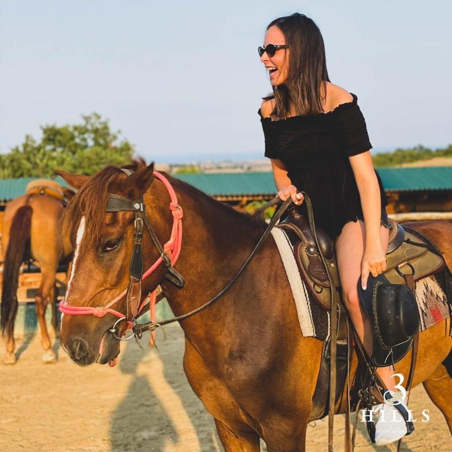 3 Hills Boutique - The Ranch Experience Hotel Trilofos Exterior foto